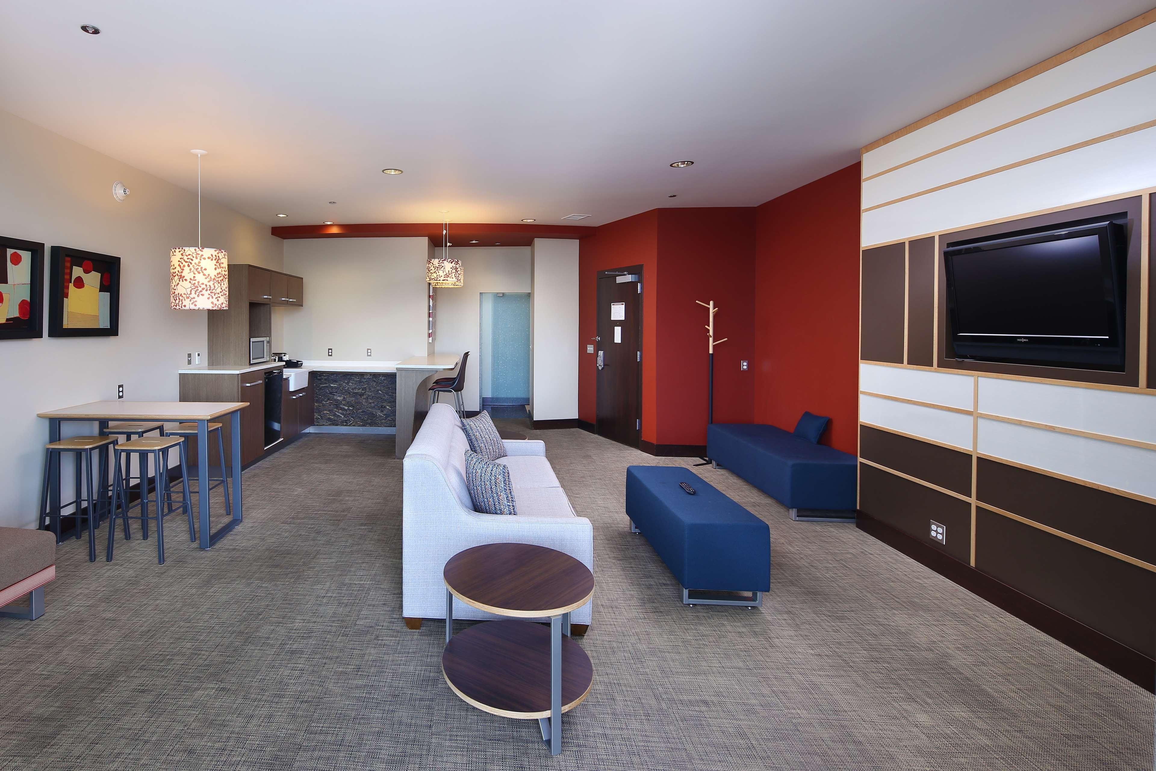 Tulyp, Tapestry Collection By Hilton Hotel Холънд Екстериор снимка