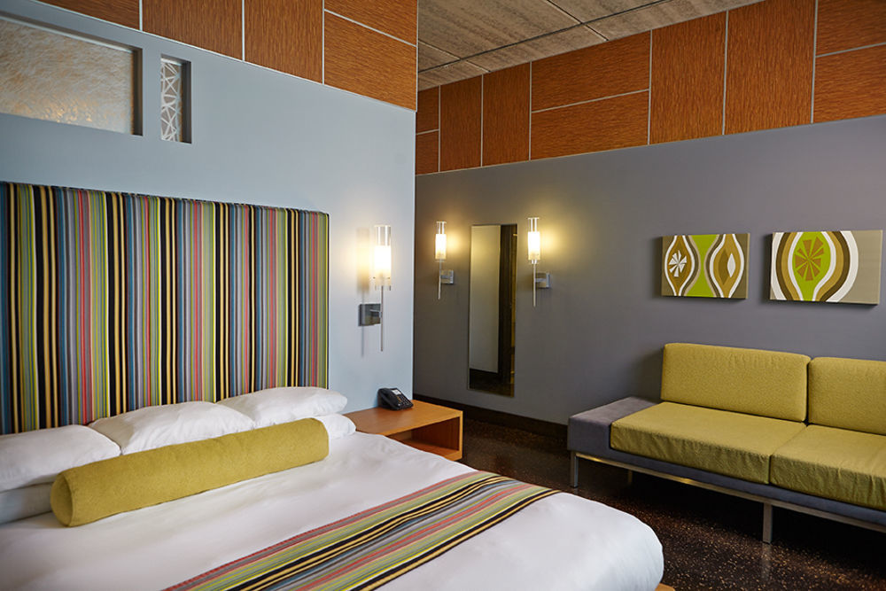 Tulyp, Tapestry Collection By Hilton Hotel Холънд Екстериор снимка