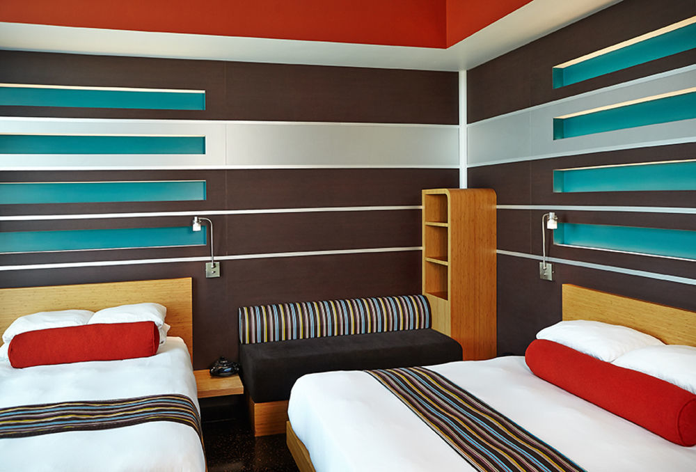 Tulyp, Tapestry Collection By Hilton Hotel Холънд Екстериор снимка